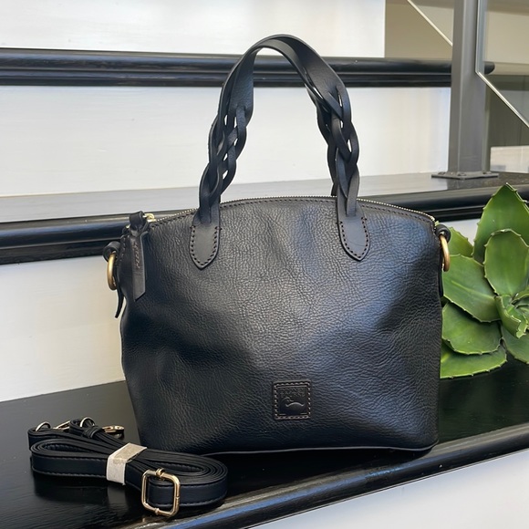 Dooney & Bourke Handbags - New Dooney and Bourke genuine leather crossbody shoulder handbag purse black